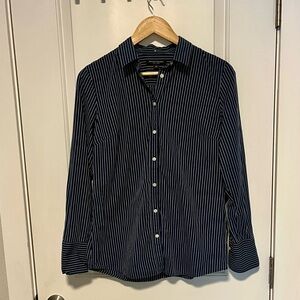 Banana Republic Women's Dark Blue Pinstripe Button Up Riley Shirt